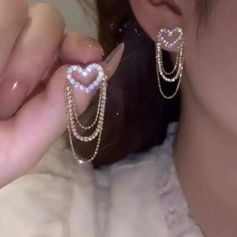 Exquisite C-Shaped Earrings