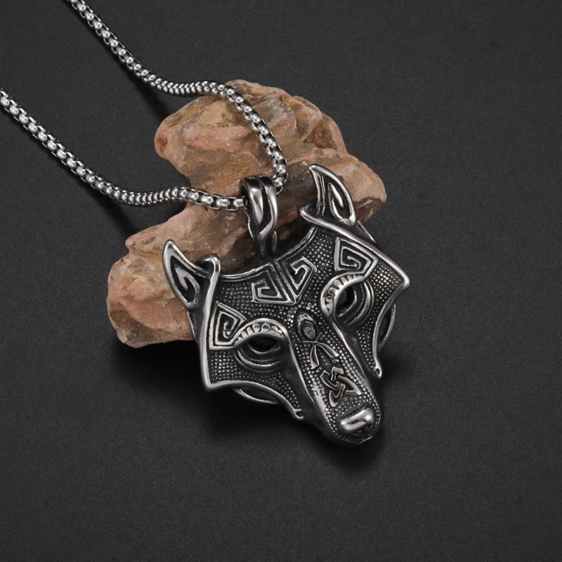 Fenrir Pendant Chain