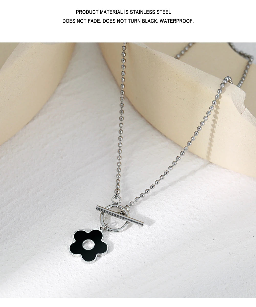 Black Flower Pendant Chains