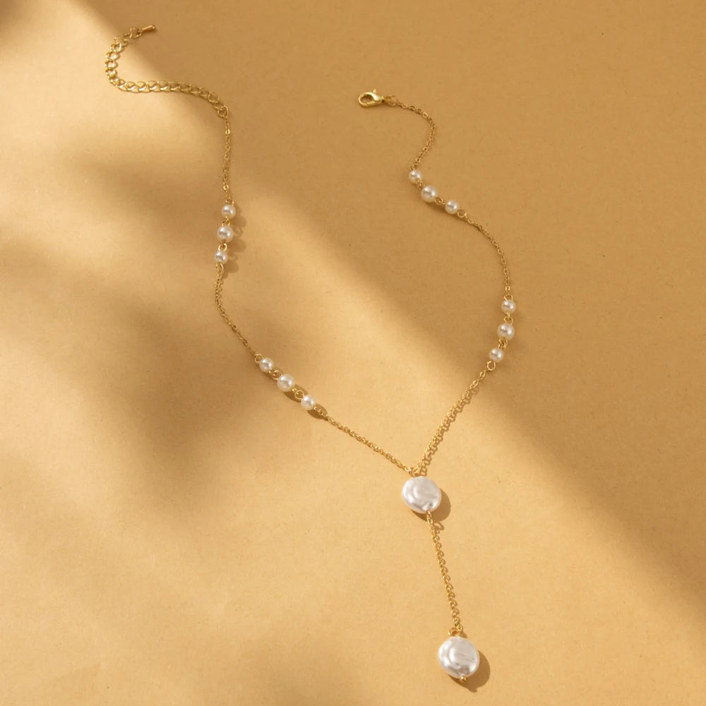 Retro Pearl Pendant Necklaces