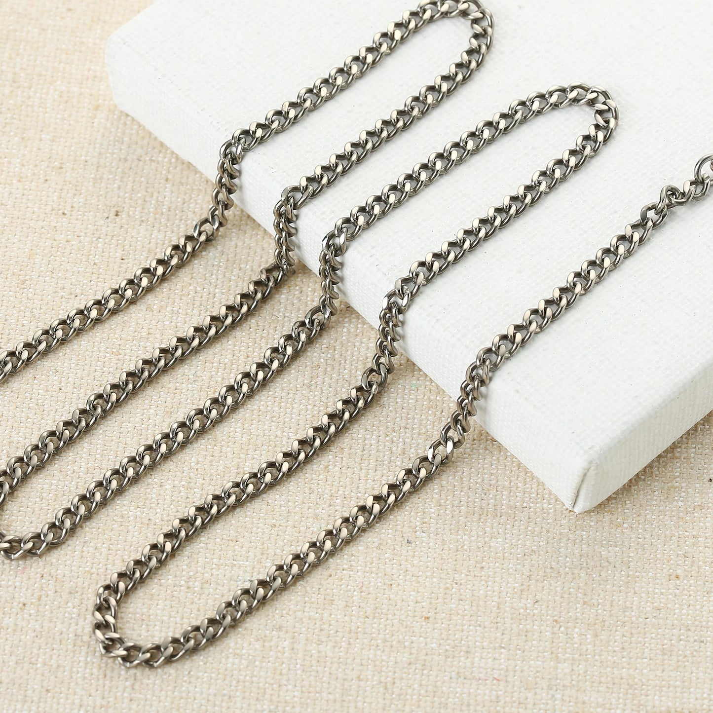 Titanium Lightweight Chain