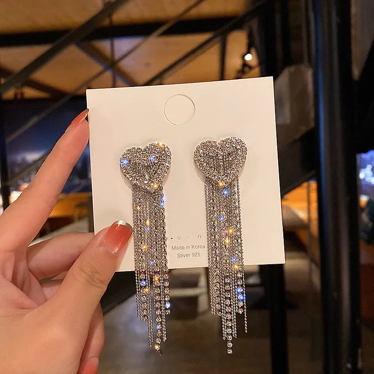 Exquisite C-Shaped Earrings