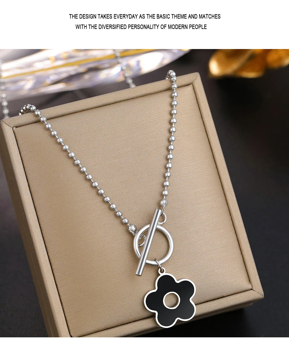 Black Flower Pendant Chains